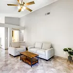Las Vegas Home With Patio About 10 Mi To The Strip!